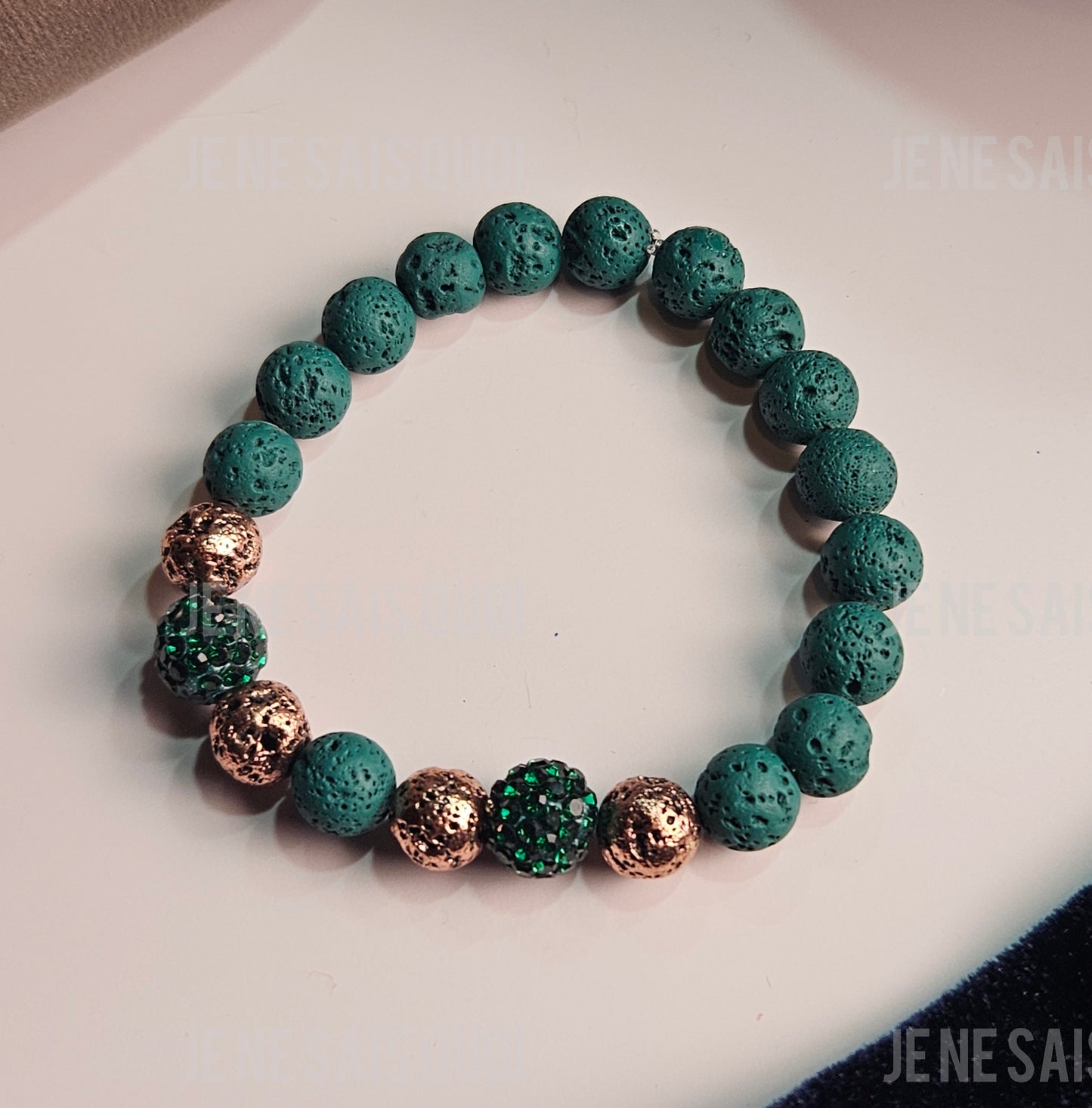 Magma Aura Sea Green Volcanic Lava IV